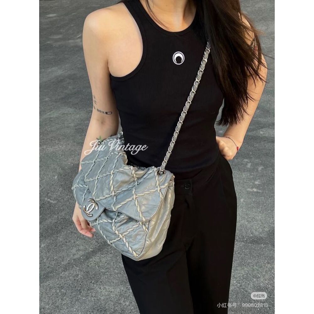 Chanel Women Pre-Loved Bag Very Good Condition - Picture 7 of 9